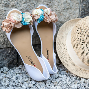 Buty meliski – czym są i jak zrewolucjonizowały rynek obuwniczy?