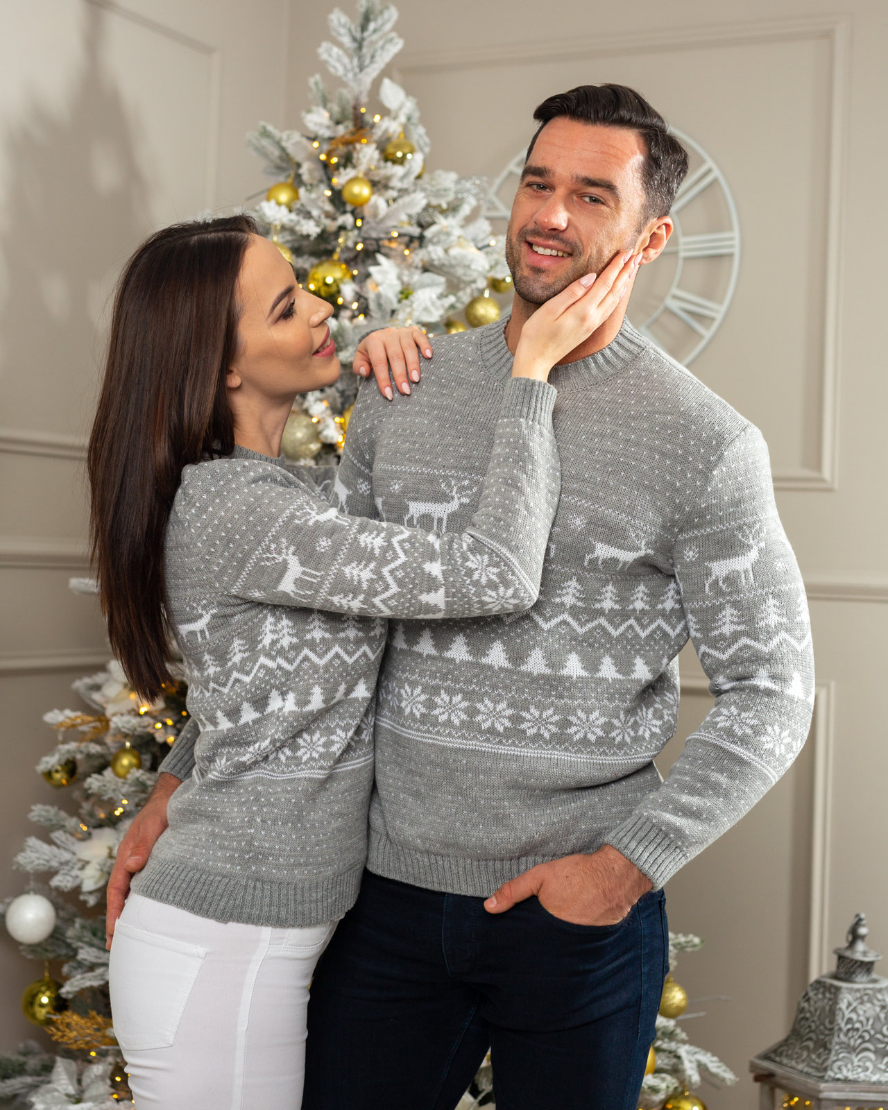 Jak stylizować sweter świąteczny norweski?