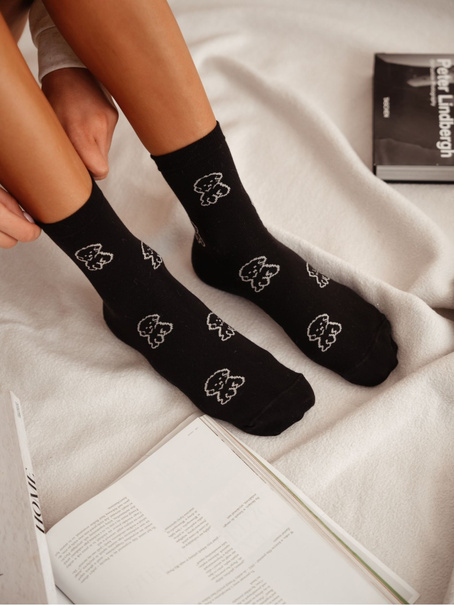 Skarpetki damskie Szczeniaczki 0200.155, Kolor Czarny, Rozmiar 37-41