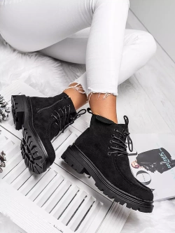 Damskie ocieplane czarne trapery A5200