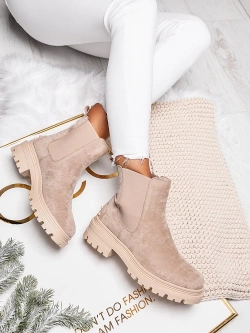 Damskie zamszowe botki jasnobeżowe A5202-8