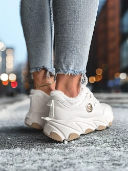 Damskie lakierowane sneakersy ocieplane białe YK113-9