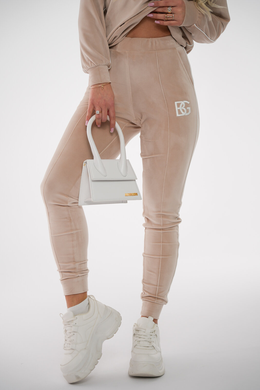 DRES DAMSKI BG LINE WOMAN BRANDENBURG COUTURE | BEŻOWY