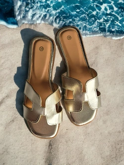 Klapki damskie złote WS9050-17