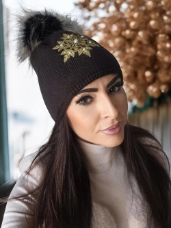 Damska czapka brązowa Elza 015