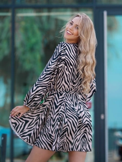 Krótka sukienka lekko rozkloszowana Foggia