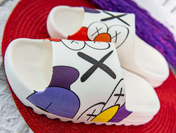 Damskie klapki białe CK240-9