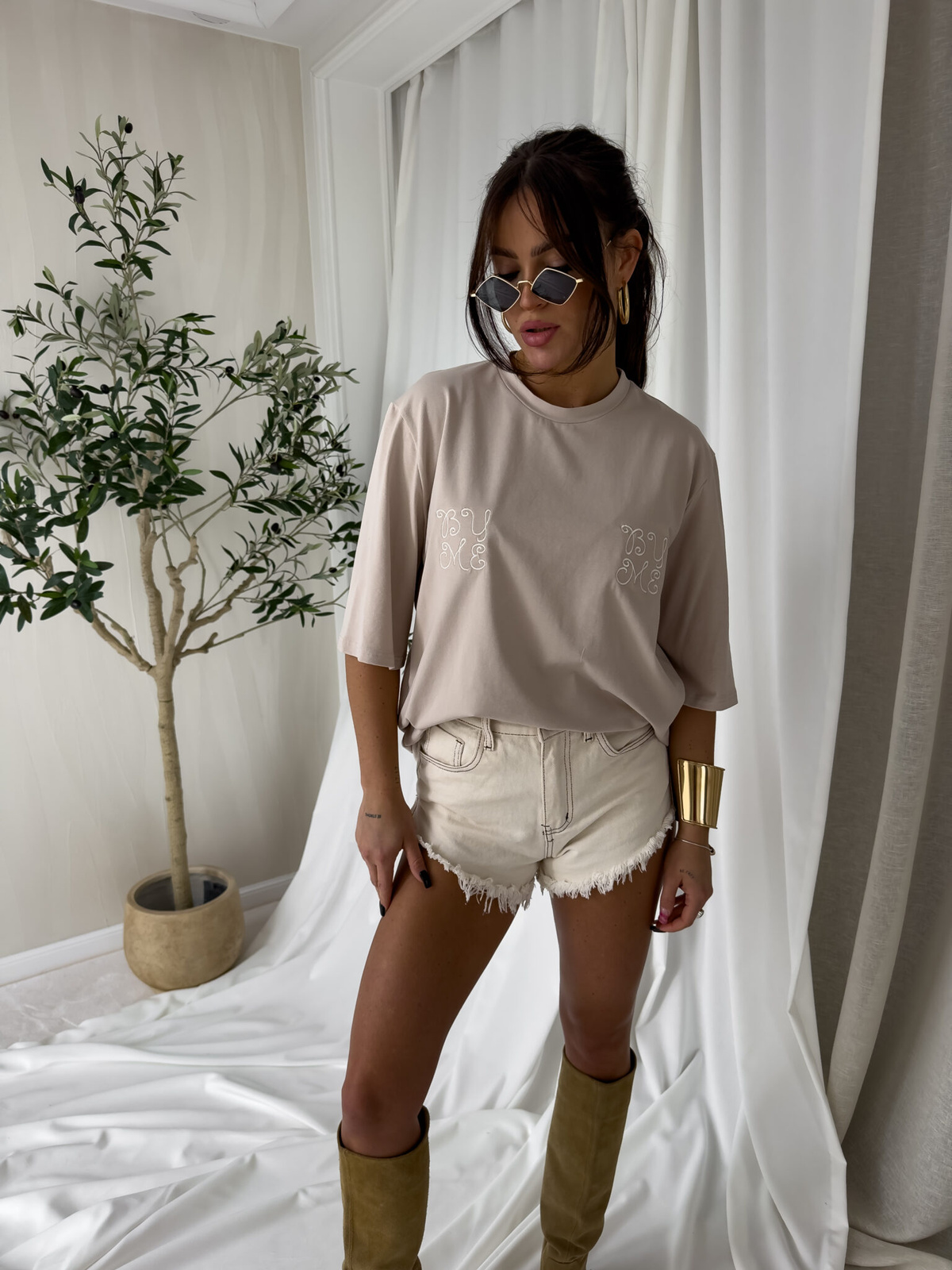 T-shirt LOWE – jasny beż