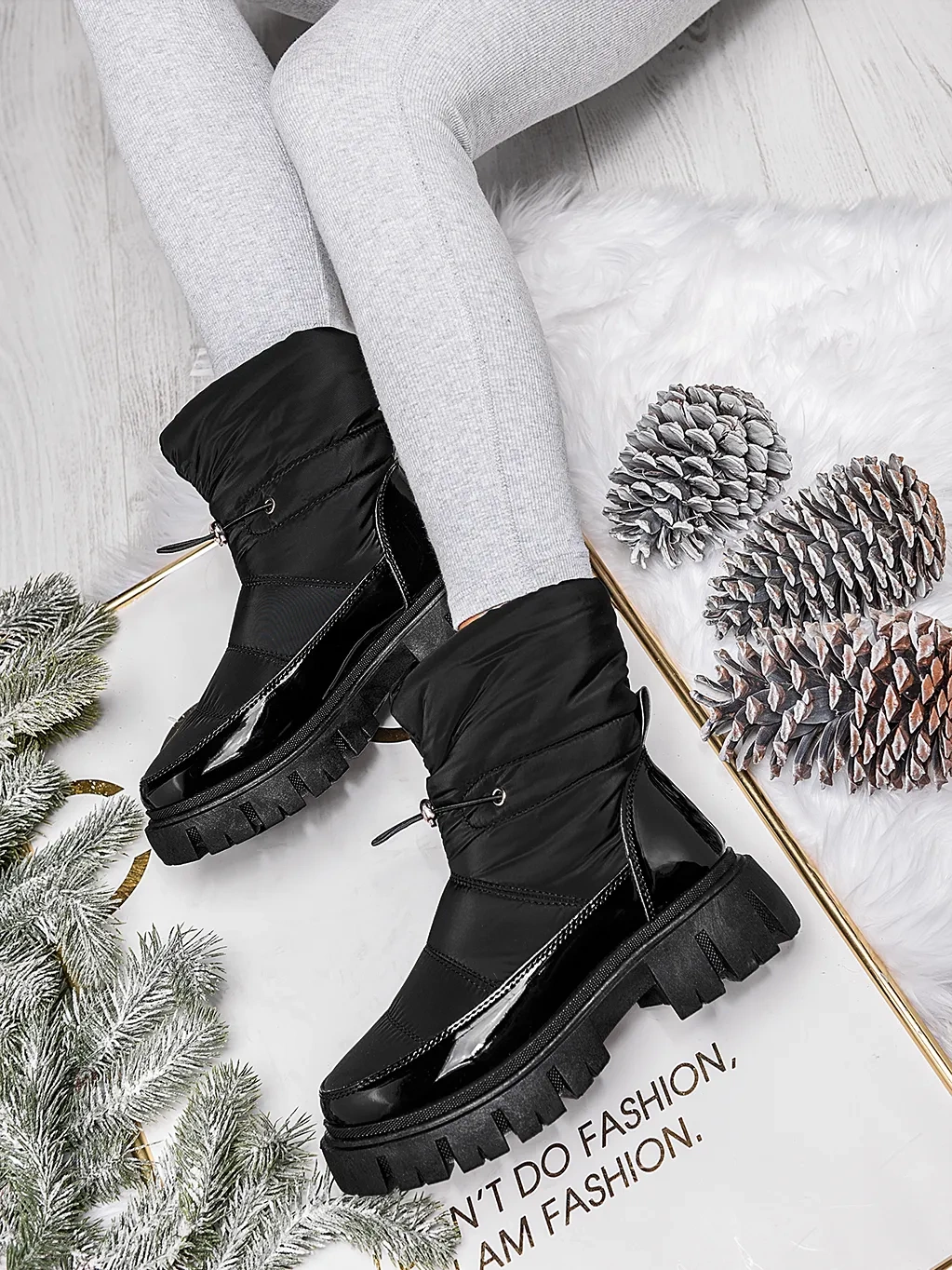 Damskie śniegowce czarne HY857