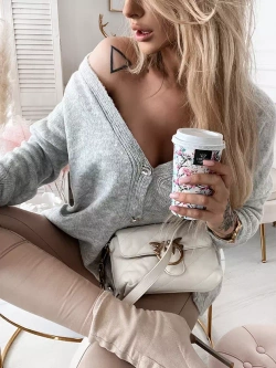 Damski krótki kardigan z guzikami szary 52219S