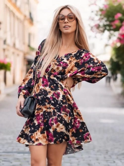 Krótka sukienka z bufiastymi rękawami Donna