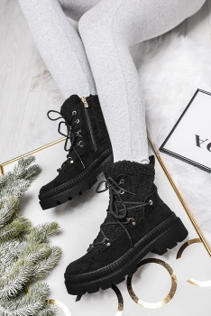 Damskie czarne trapery z kożuszkiem A8902