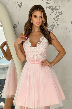 SUKIENKA LEKKO ROZKLOSZOWANA RÓŻOWO-ECRU