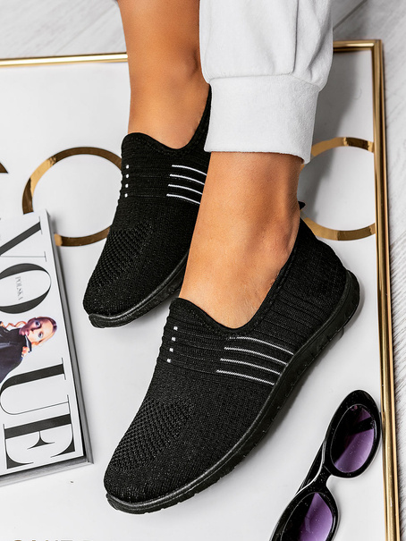 Damskie czarne buty sportowe DD223