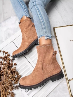 Damskie zamszowe botki camel A5300-37