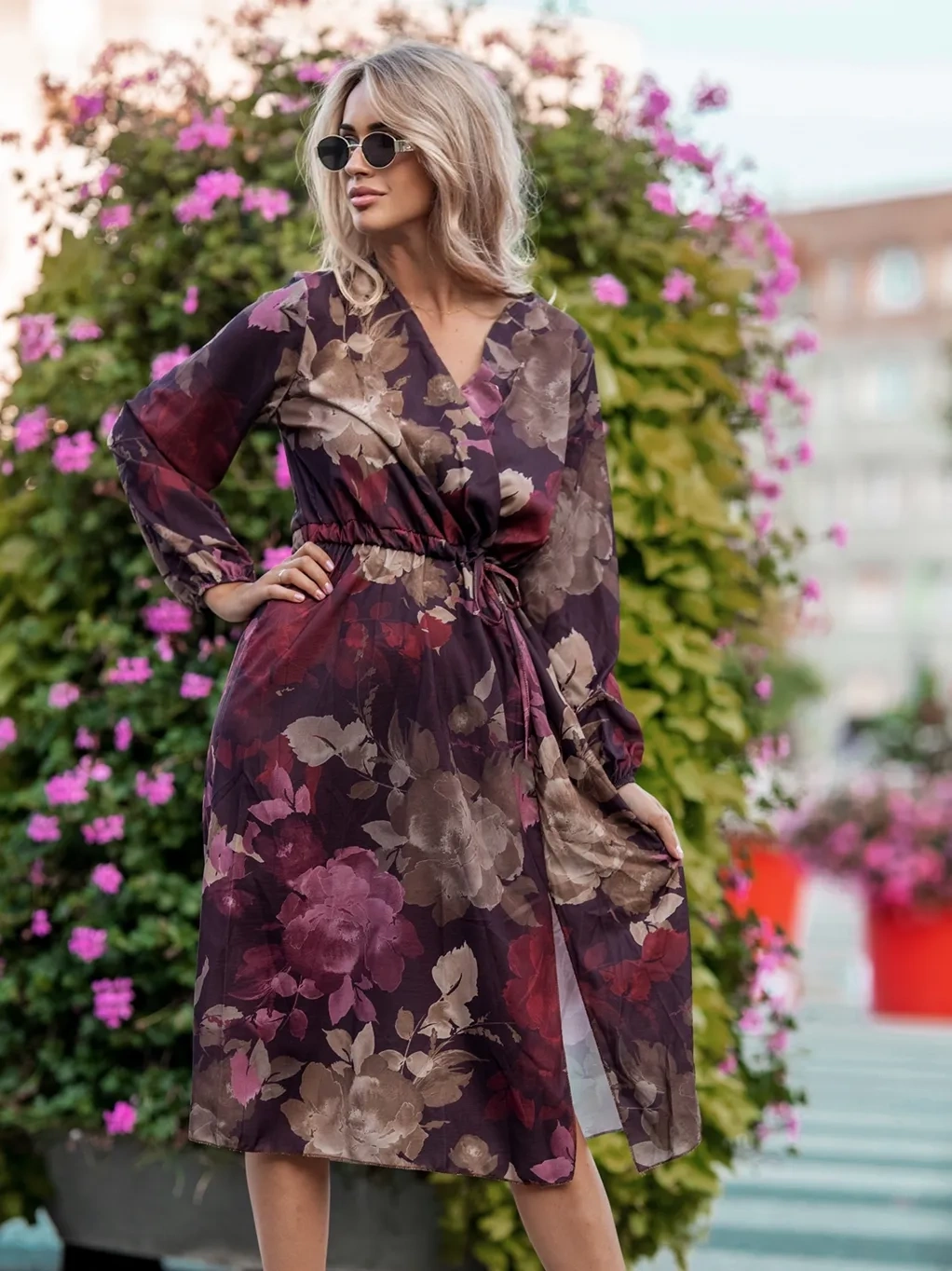 Sukienka midi z rozcięciem Fabia