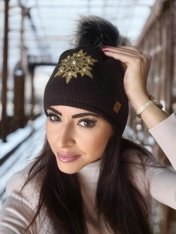 Damska czapka brązowa Elza 015