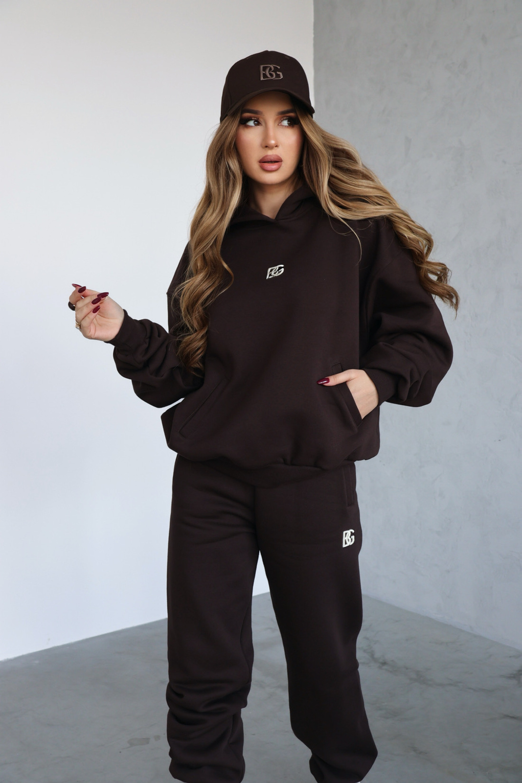 Dres damski BG Benny | gorzka czekolada