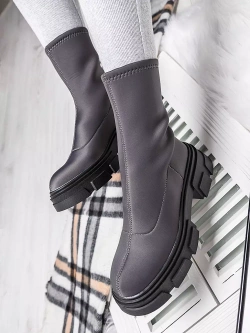 Damskie botki grafitowe na grubej podeszwie TL235-26