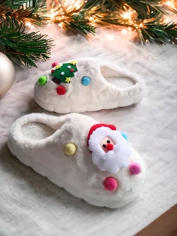 Damskie białe kapcie świąteczne ze Świętym Mikołajem WS9037-9