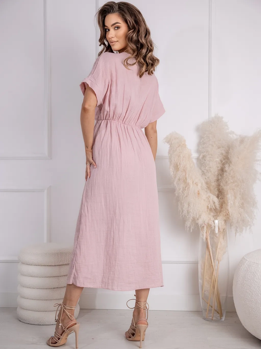 Muślinowa sukienka midi z rozcięciem Irene