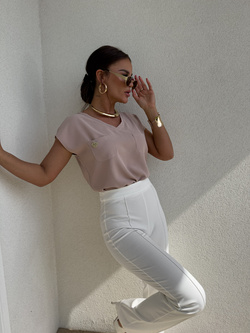 Bluzka KIESZONKI – ciemny beż