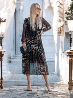 Wzorzysta sukienka midi Capri