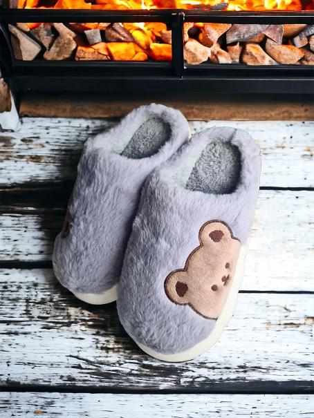 Damskie szare kapcie z misiem WS9028-26