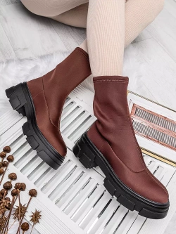 Damskie botki brązowe na grubej podeszwie TL235-2