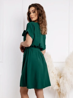 Klasyczna sukienka do kolan Bologna