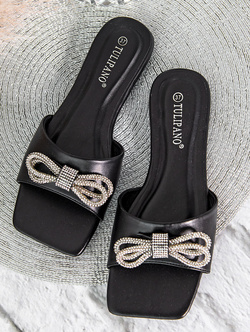 Damskie klapki czarne P4487C