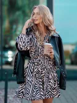 Krótka sukienka lekko rozkloszowana Foggia