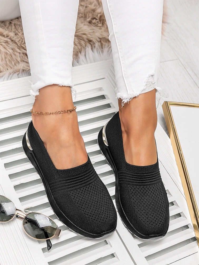 Damskie buty sportowe czarne KB210A